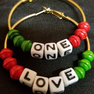 Women's earrings